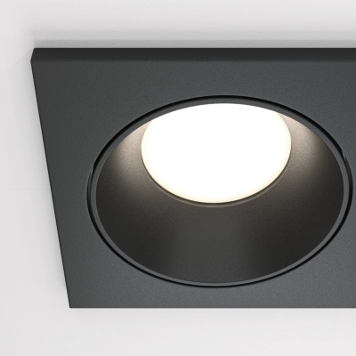 Zoom lampa sufitowa IP65 2xGU10 czarna DL033-2-02B