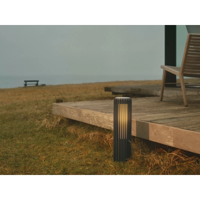 Aludra lampa stojaca do oświetlenia tarasu