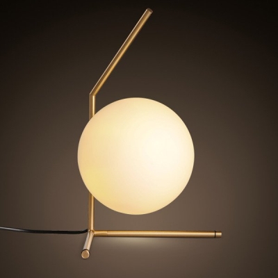 Solaris lampa stojąca E27 biało mosiężny Step into Design